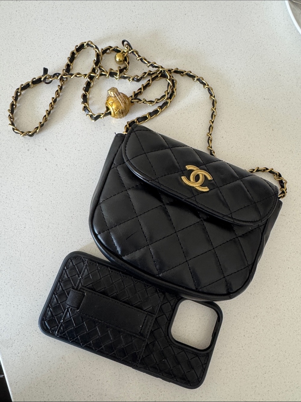 Quilted Black Crossbody Bag with Gold Chain - Picture 2 of 3